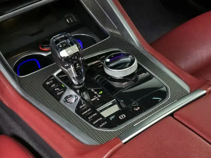 2021 BMW X6 с пробегом 130 218 км