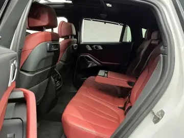 2021 BMW X6 с пробегом 130 218 км