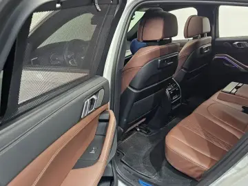 2023 BMW X6 с пробегом 56 594 км