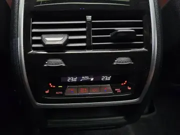 2023 BMW X6 с пробегом 56 594 км