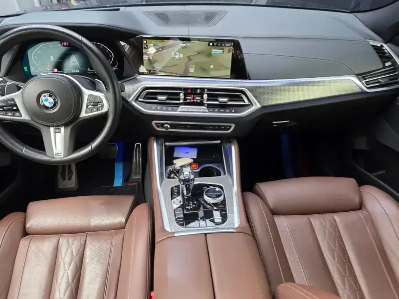 2022 BMW X6 с пробегом 32 763 км