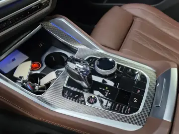 2022 BMW X6 с пробегом 32 763 км