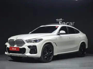 2022 BMW X6 с пробегом 70 870 км