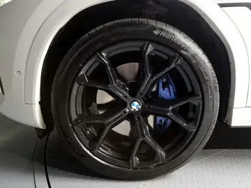 2022 BMW X6 с пробегом 70 870 км