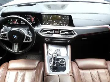 2022 BMW X6 с пробегом 70 870 км