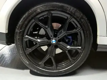 2022 BMW X6 с пробегом 70 870 км