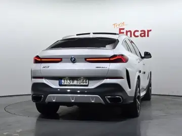 2021 BMW X6 с пробегом 110 640 км