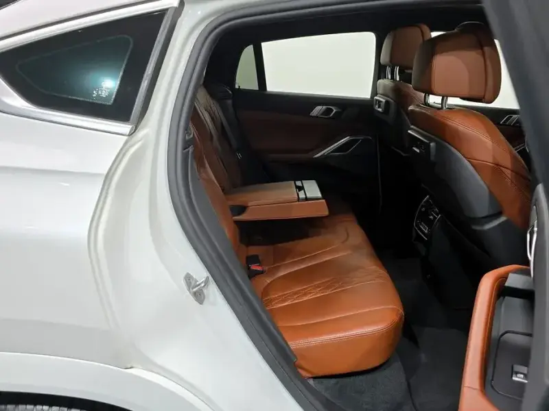 2021 BMW X6 с пробегом 110 640 км