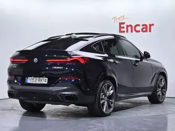 2023 BMW X6 с пробегом 39 017 км