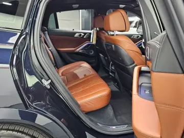 2023 BMW X6 с пробегом 39 017 км