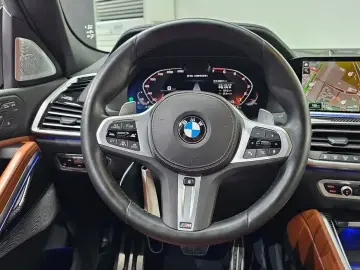 2023 BMW X6 с пробегом 39 017 км