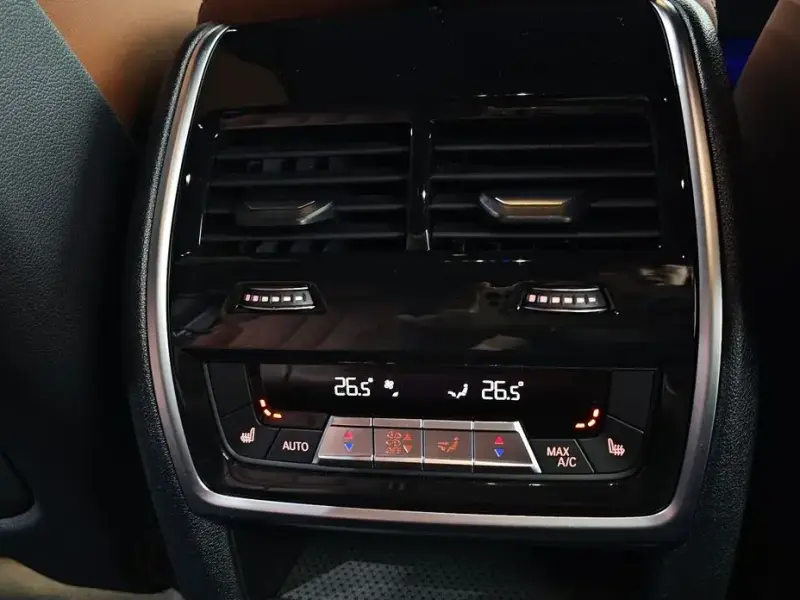 2023 BMW X6 с пробегом 39 017 км