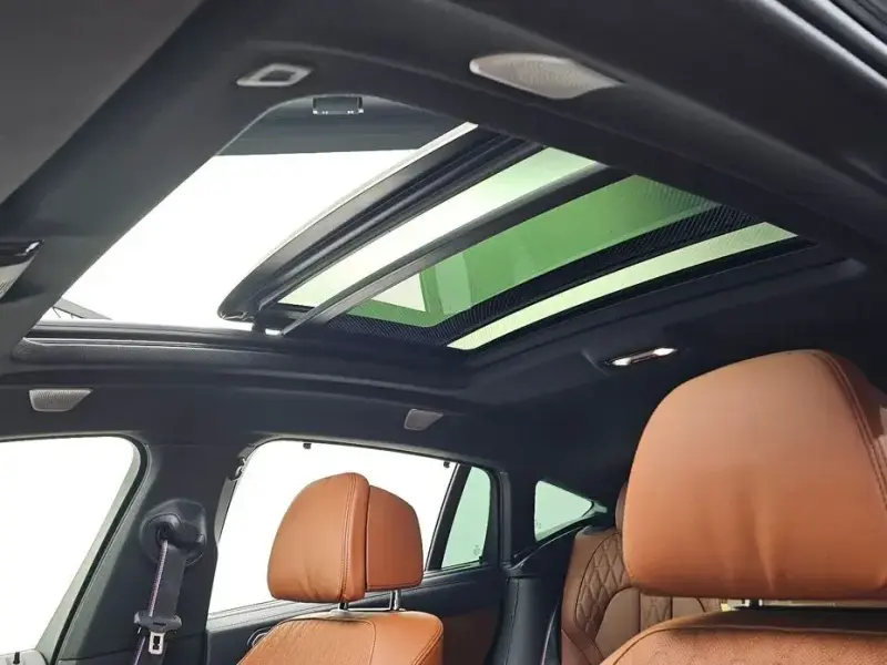 2023 BMW X6 с пробегом 39 017 км