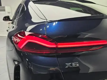 2023 BMW X6 с пробегом 39 017 км