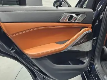 2023 BMW X6 с пробегом 39 017 км