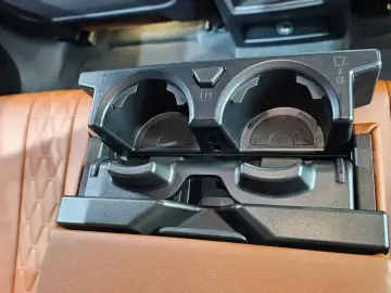 2023 BMW X6 с пробегом 39 017 км