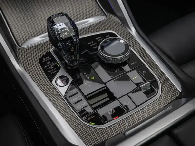 2023 BMW X6 с пробегом 69 623 км