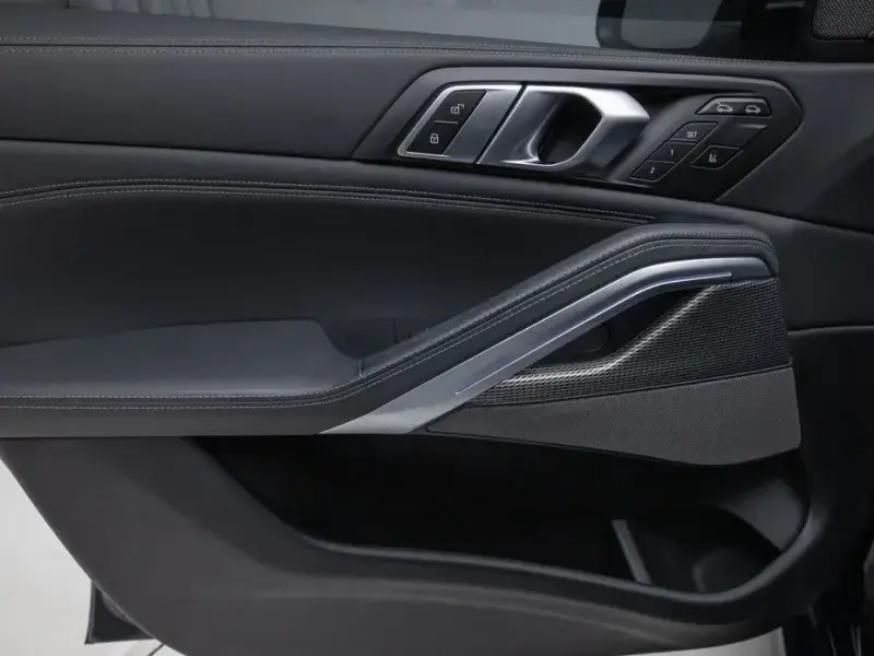 2023 BMW X6 с пробегом 69 623 км