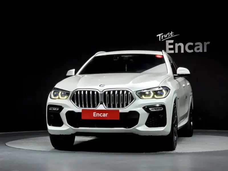2021 BMW X6 с пробегом 164 290 км