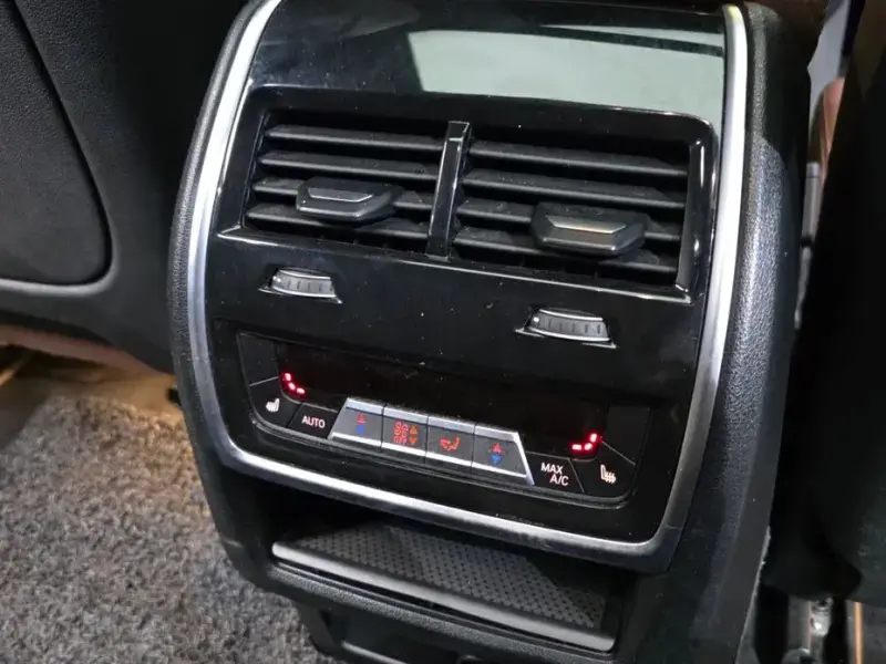 2021 BMW X6 с пробегом 164 290 км