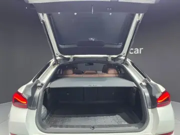 2021 BMW X6 с пробегом 164 290 км