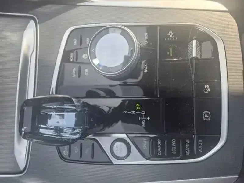 2023 BMW X6 с пробегом 10 308 км