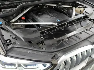 2021 BMW X6 с пробегом 100 931 км