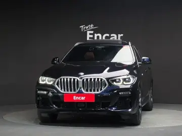 2021 BMW X6 с пробегом 78 961 км