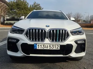 2021 BMW X6 с пробегом 123 821 км