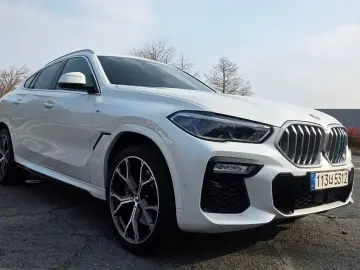 2021 BMW X6 с пробегом 123 821 км