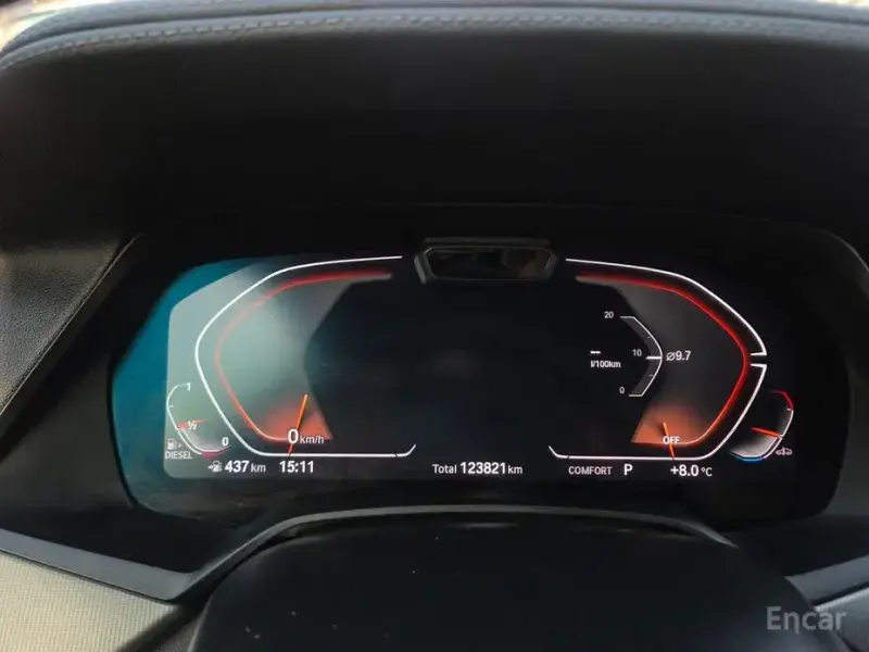 2021 BMW X6 с пробегом 123 821 км