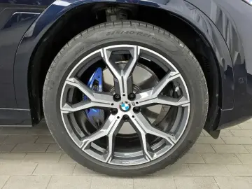 2021 BMW X6 с пробегом 15 468 км