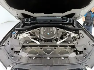 2023 BMW X6 с пробегом 25 900 км
