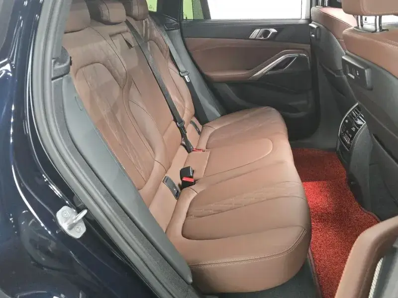 2022 BMW X6 с пробегом 41 287 км