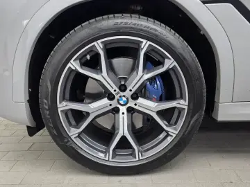 2022 BMW X6 с пробегом 60 733 км