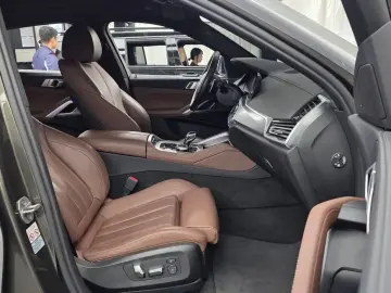 2022 BMW X6 с пробегом 60 733 км