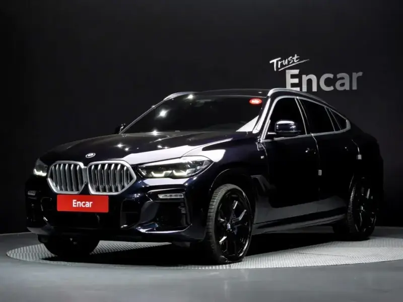 2021 BMW X6 с пробегом 83 679 км