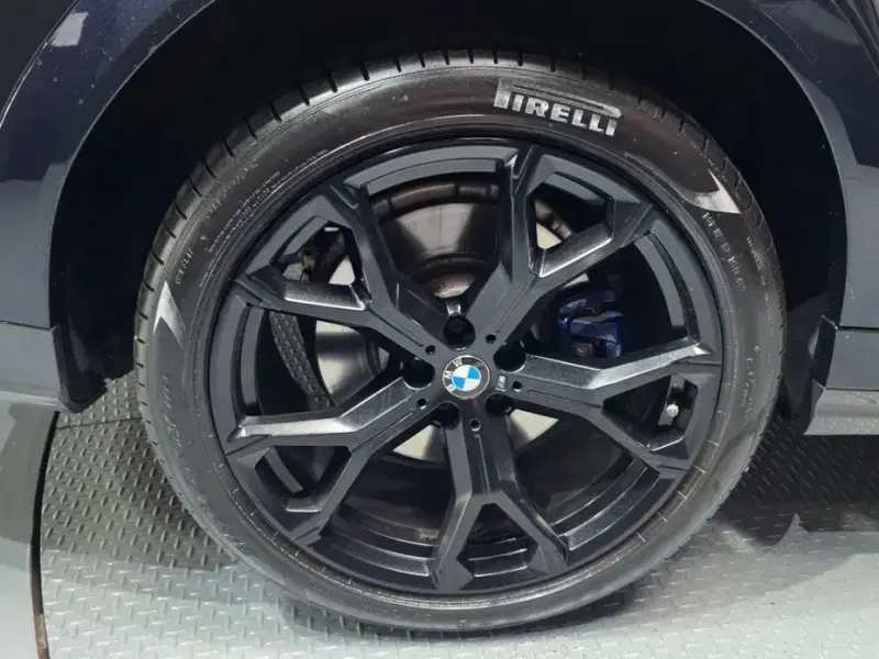 2021 BMW X6 с пробегом 83 679 км