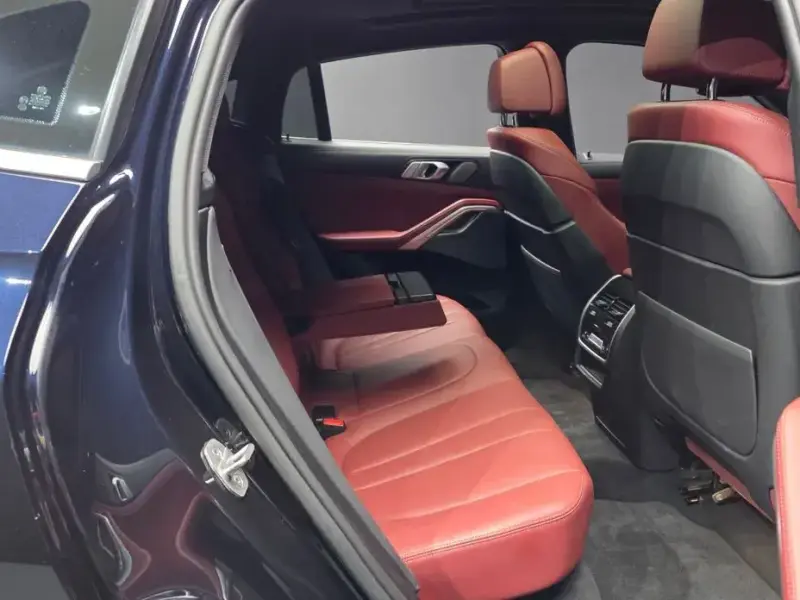 2021 BMW X6 с пробегом 83 679 км