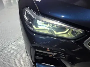 2021 BMW X6 с пробегом 83 679 км