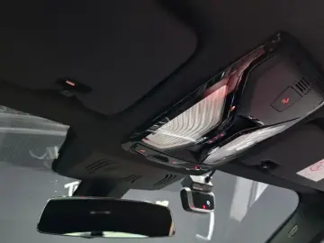 2021 BMW X6 с пробегом 83 679 км