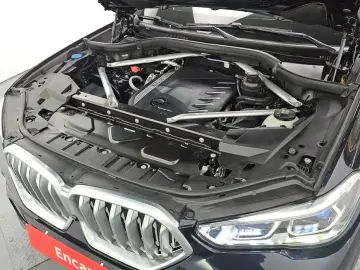 2021 BMW X6 с пробегом 59 782 км