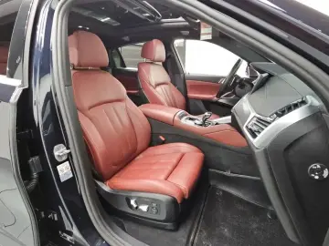 2021 BMW X6 с пробегом 59 782 км