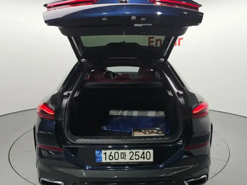 2021 BMW X6 с пробегом 59 782 км
