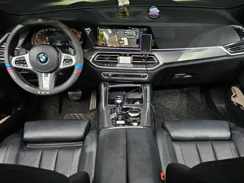 2022 BMW X6 с пробегом 71 051 км