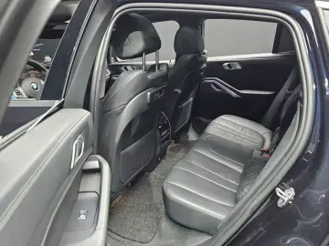 2022 BMW X6 с пробегом 71 051 км