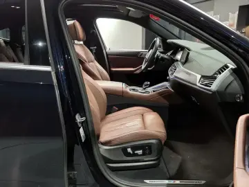 2021 BMW X6 с пробегом 82 672 км