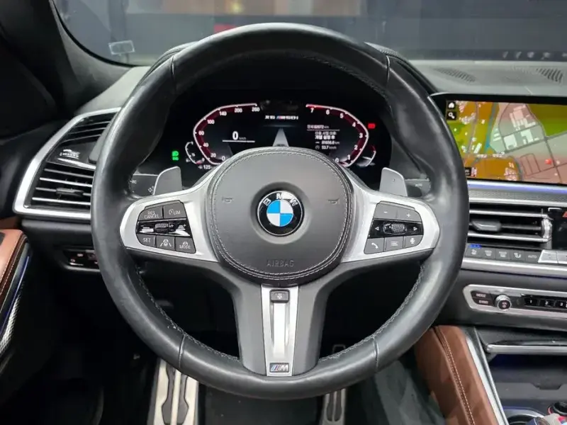 2021 BMW X6 с пробегом 82 672 км