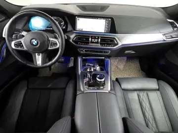 2023 BMW X6 с пробегом 29 187 км
