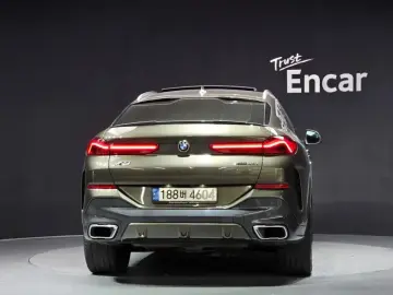 2022 BMW X6 с пробегом 73 251 км